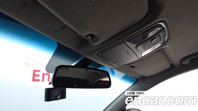 Kia K5 2016 — photo 27