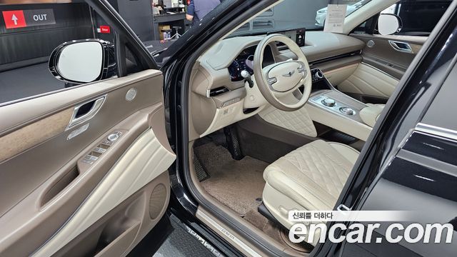 Genesis GV80 2023 — photo 13