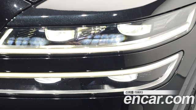 Genesis GV80 2023 — photo 8