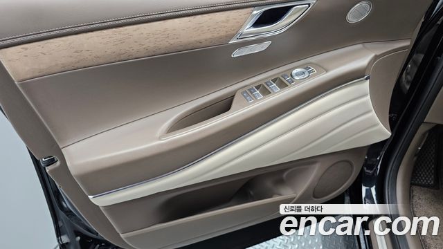 Genesis GV80 2023 — photo 14