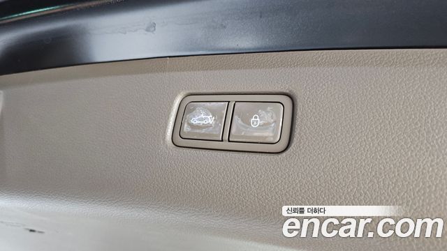 Genesis GV80 2023 — photo 35