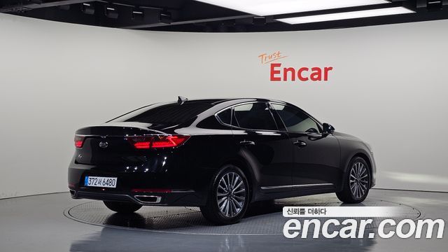Kia K7 2018 — photo 2