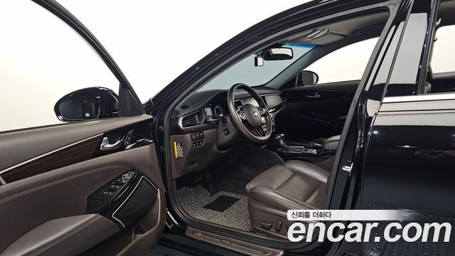 Kia K7 2018 — photo 13