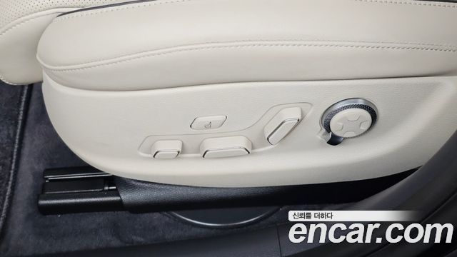 Genesis G80 2024 — photo 31