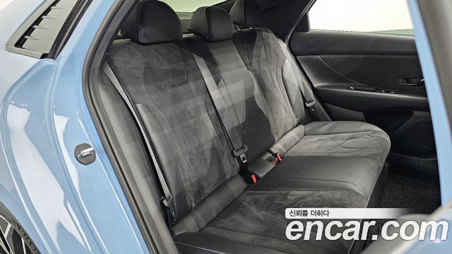 Hyundai AVANTE 2023 — photo 17