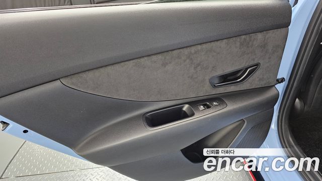 Hyundai AVANTE 2023 — photo 15