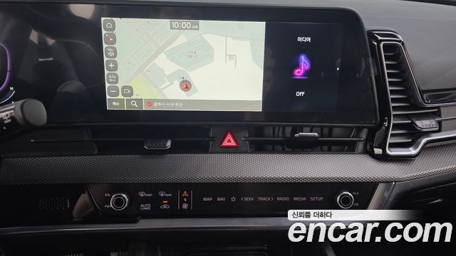 Kia Sportage 2023 — photo 12