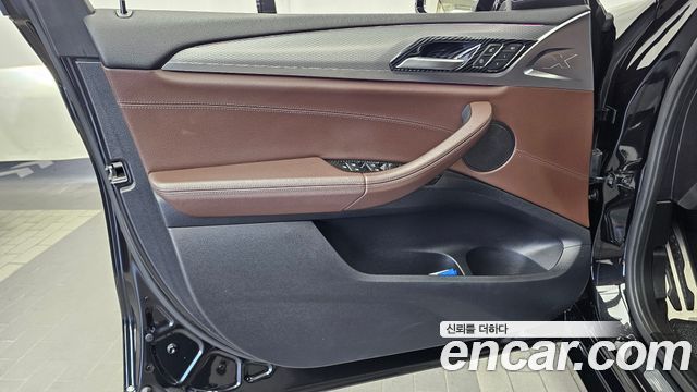 BMW X3 2018 — photo 14