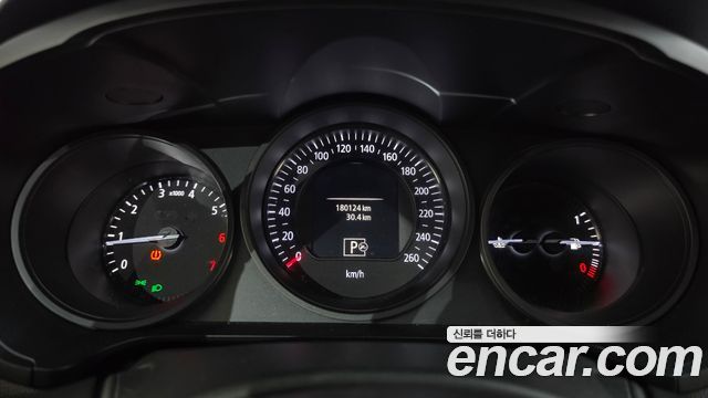 Renault Korea SM6 2016 — photo 8