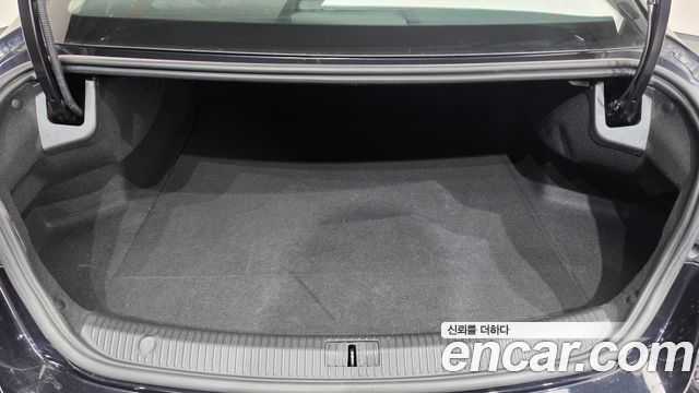 Renault Korea SM6 2016 — photo 20