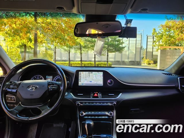 Hyundai Grandeur 2018 — photo 20