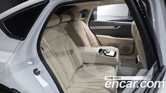 Genesis G80 2025 — photo 17