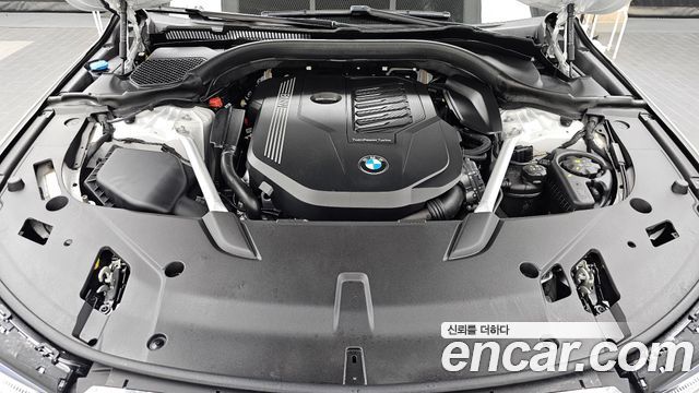 BMW Gran Turismo 2024 — photo 6