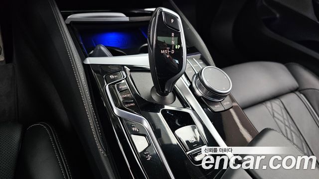 BMW Gran Turismo 2024 — photo 12