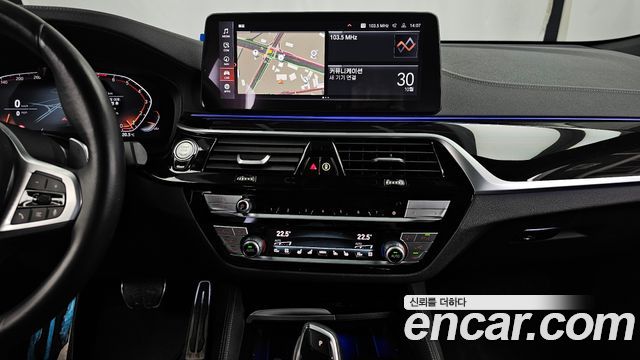 BMW Gran Turismo 2024 — photo 20
