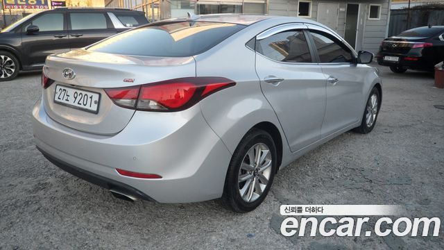 Hyundai AVANTE 2015 — photo 4