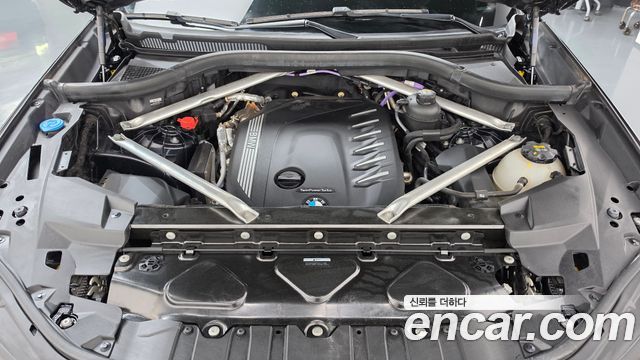 BMW X6 2022 — photo 6
