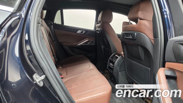 BMW X6 2022 — photo 17