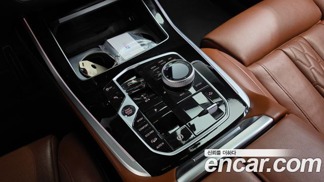 BMW X7 2024 — photo 12