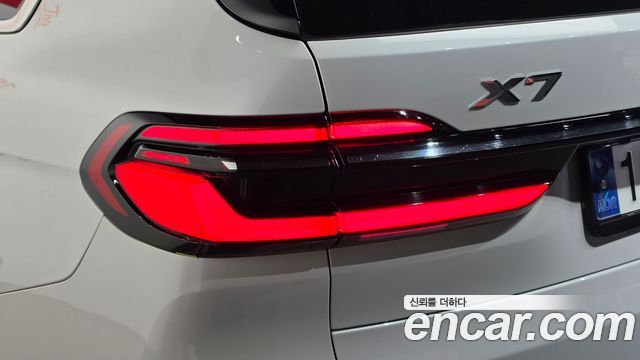 BMW X7 2024 — photo 9