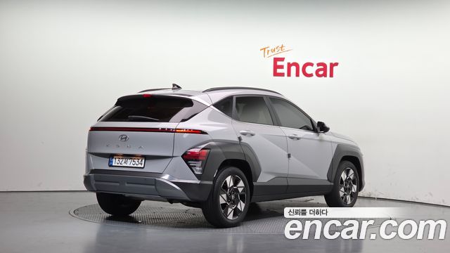 Hyundai Kona 2023 — photo 2