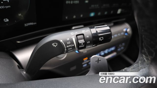 Hyundai Kona 2023 — photo 17
