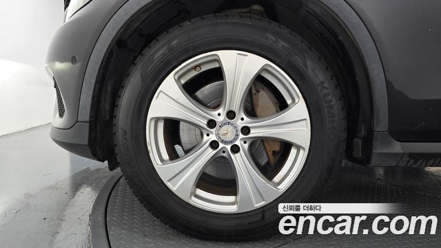 Mercedes-Benz GLC-Class 2016 — photo 5