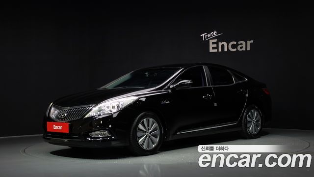 Hyundai Grandeur 2015 — photo 1