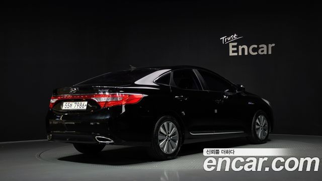Hyundai Grandeur 2015 — photo 2