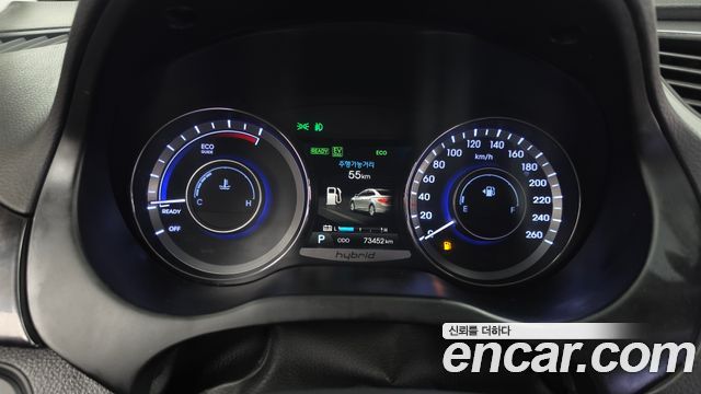 Hyundai Grandeur 2015 — photo 8