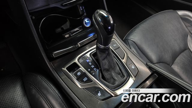 Hyundai Grandeur 2015 — photo 9