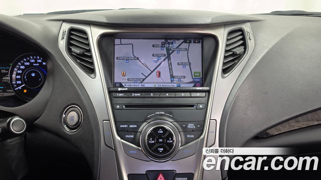 Hyundai Grandeur 2015 — photo 14