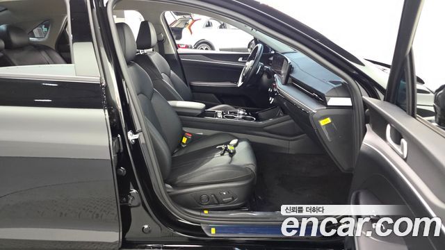 Kia K5 2024 — photo 16