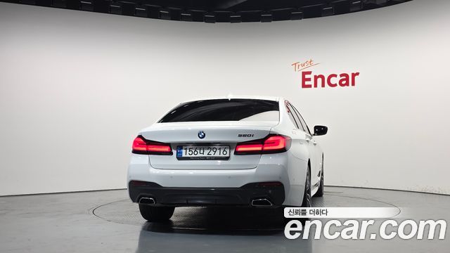 BMW 5-Series 2023 — photo 4
