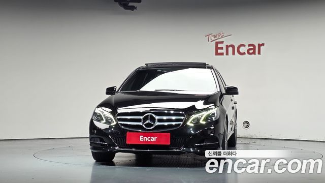 Mercedes-Benz E-Class 2014 — photo 3