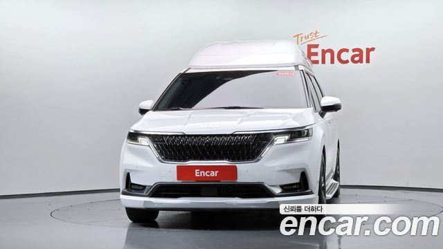 Kia Canival 2021 — photo 3