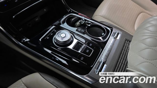 Kia Canival 2021 — photo 12