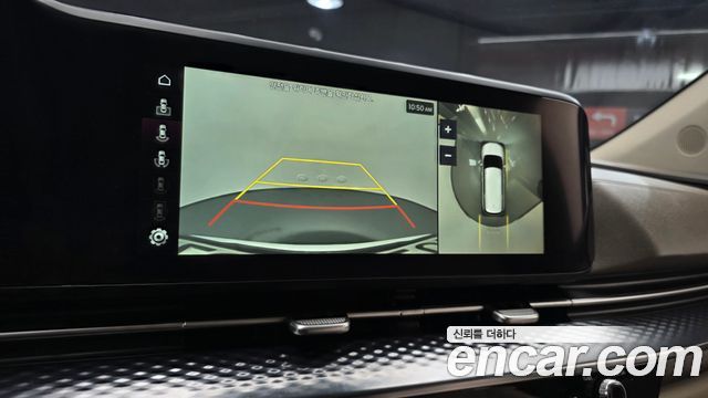 Kia Canival 2021 — photo 22