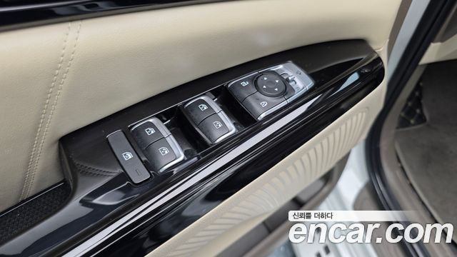 Kia Canival 2021 — photo 27