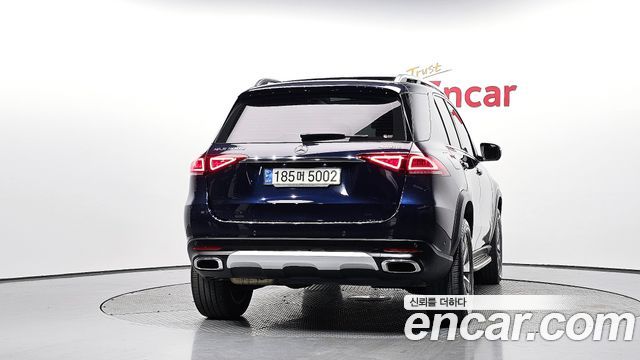 Mercedes-Benz GLE-Class 2022 — photo 4