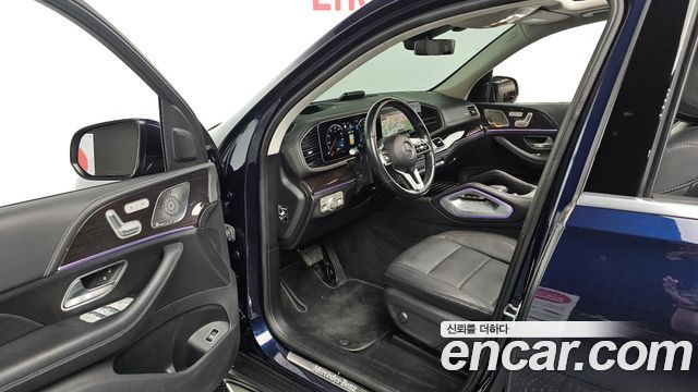 Mercedes-Benz GLE-Class 2022 — photo 10