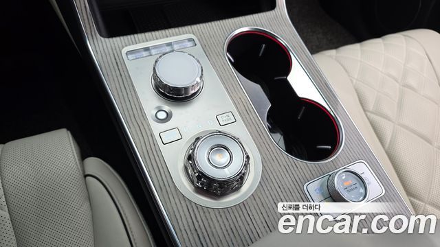 Genesis GV80 2024 — photo 9
