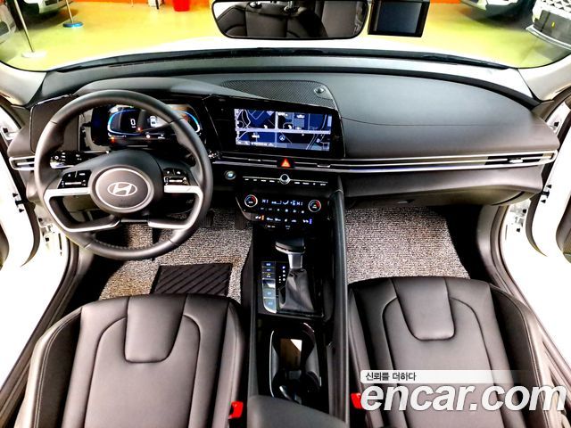 Hyundai AVANTE 2025 — photo 7