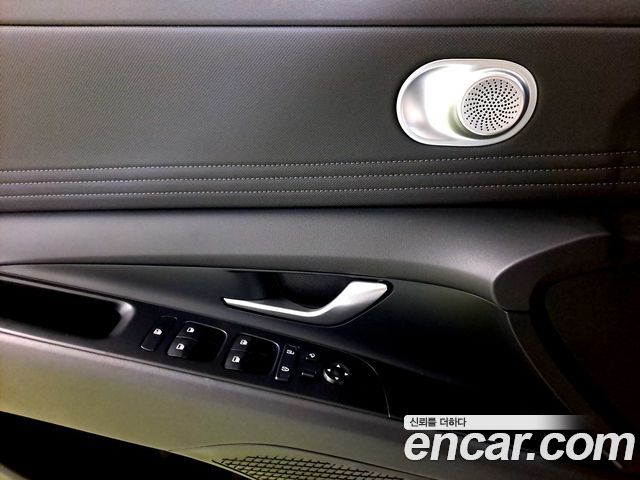 Hyundai AVANTE 2025 — photo 20