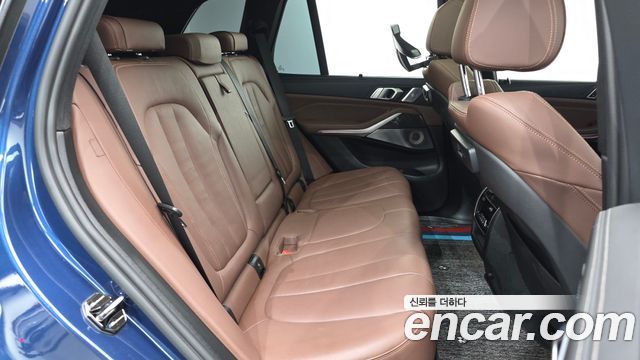 BMW X5 2022 — photo 18