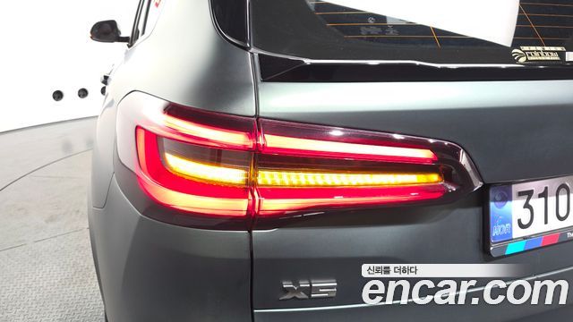 BMW X5 2022 — photo 9