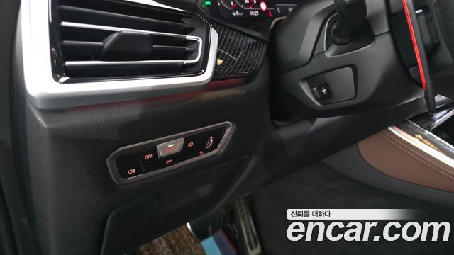 BMW X5 2022 — photo 29