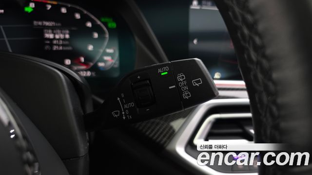 BMW X5 2022 — photo 30