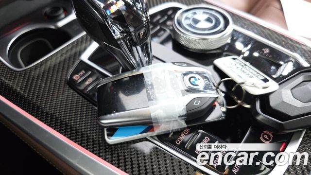 BMW X5 2022 — photo 33