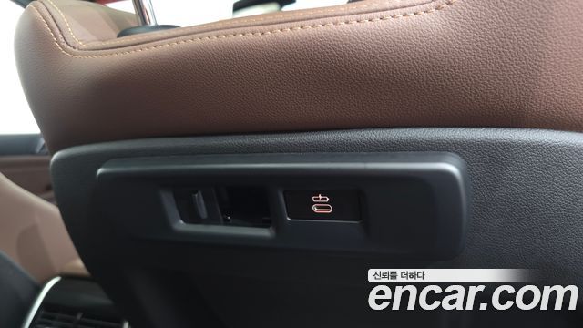 BMW X5 2022 — photo 36